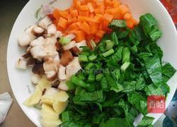 猪肝瘦肉五彩粥的做法图解3