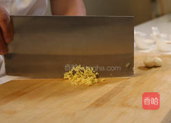 酸菜炒肉丝的做法图解3