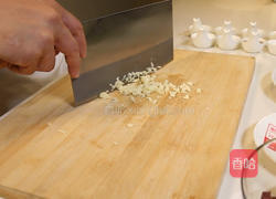 韭菜炒鸭血的做法图解3