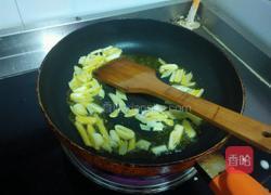 清炒胡萝卜的做法图解3