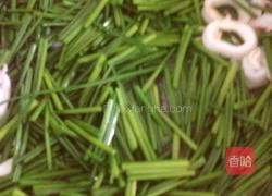 鲜鱿炒韭苔的做法图解7