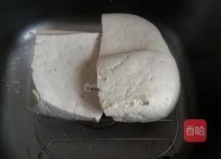 炸豆腐的做法图解1