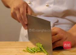 皮蛋豆腐的做法图解3