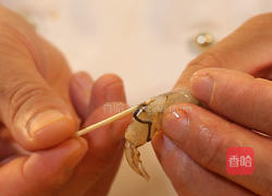 软炸虾仁的做法图解1