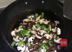 香菇炒肉的做法图解6