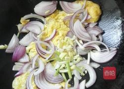 鸡蛋炒挂面的做法图解4