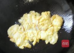 鸡蛋炒挂面的做法图解3