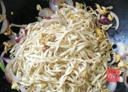 鸡蛋炒挂面的做法图解5