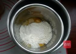 全蛋脆皮蛋糕的做法图解2