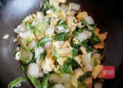 毛白菜炒鸡蛋的做法图解8