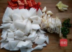 咸肉炒罗卜的做法图解2