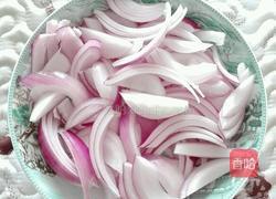 木耳洋葱炒鸡蛋的做法图解3