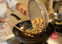 黑椒炒鸭丁的做法图解9