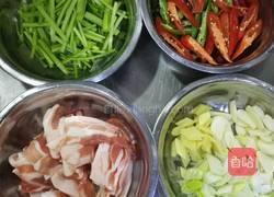 小炒有机菜花的做法图解2