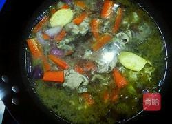 胡萝卜洋葱肥牛汤的做法图解13