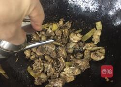 鲜鲍鱼焖煲鸡的做法图解5