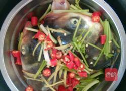 剁椒鱼头的做法图解4
