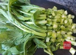油渣炒菜心末的做法图解6
