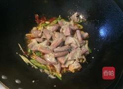 双椒炒粉肠的做法图解5
