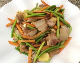 蒜苔炒肉[图]