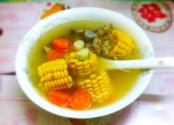 广东靓汤—玉米龙骨汤