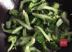 清炒西兰花的做法图解3