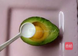 牛油果烤鸡蛋的做法图解4