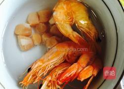 金枪鱼瑶柱菜粥的做法图解5