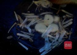 蛋皮菠菜的做法图解4