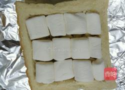 香蕉吐司烤棉花糖的做法图解4