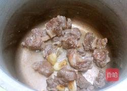 西红柿牛腩汤的做法图解6