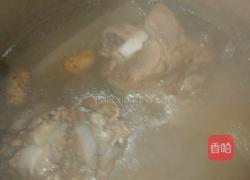 棒骨清汤营养面的做法图解1