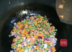 咖喱炒饭的做法图解4