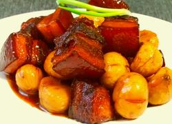 板栗花雕红烧肉