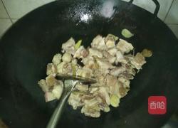 红焖猪肉鹌鹑蛋的做法图解8