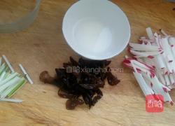 萝卜丝汤的做法图解1