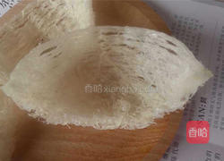 冰糖炖燕窝的做法图解1