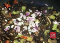 水煮五香黑豆的做法图解6