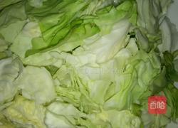 手撕卷心菜的做法图解3