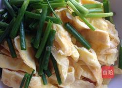 蛋皮炒木耳的做法图解5