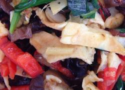 蛋皮炒木耳的做法图解6