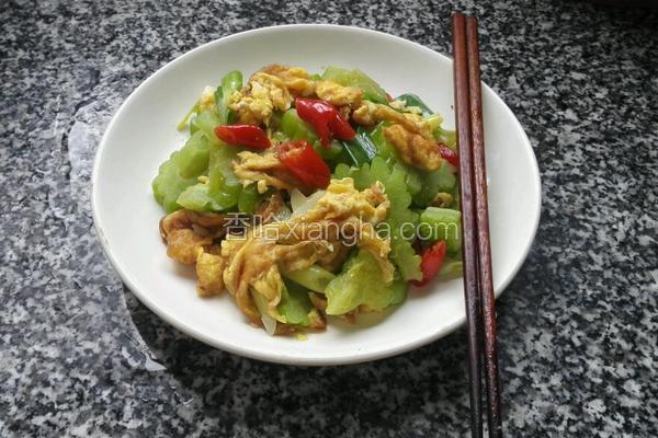 苦瓜炒鸡蛋