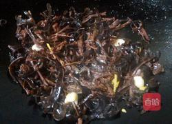 手撕牛肉炒木耳的做法图解7