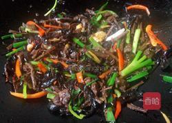 手撕牛肉炒木耳的做法图解8