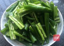肉丝尖椒的做法图解2