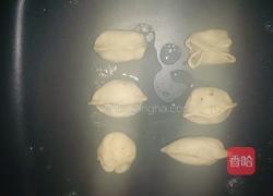 鱼泥花饺会包子的做法图解9