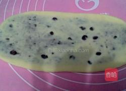 豆沙面包卷的做法图解7