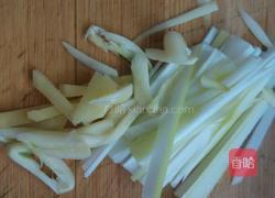 醋溜莴笋丝的做法图解3