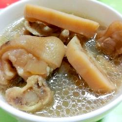 猪脚莲藕汤的做法[图]