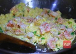 滑蛋虾仁的做法图解10